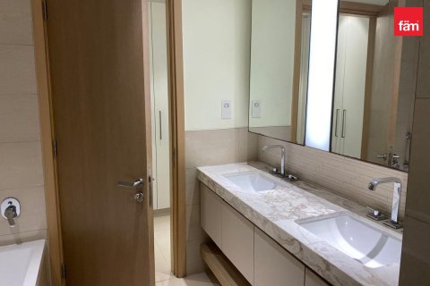 Снять в аренду квартиру в Дубай Хилс Эстейт, Дубай: 3 спальни, 160.1м², № 133075 - фото 4