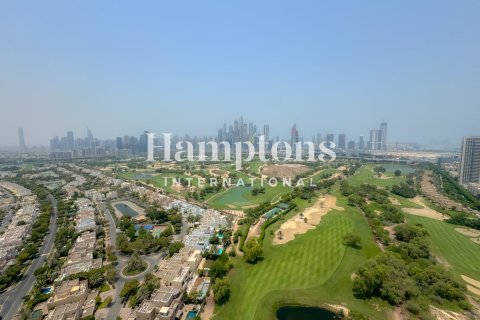 Appartement à The Views 1, The Views, Dubai, 3 chambres, 177.538 m², № 121172