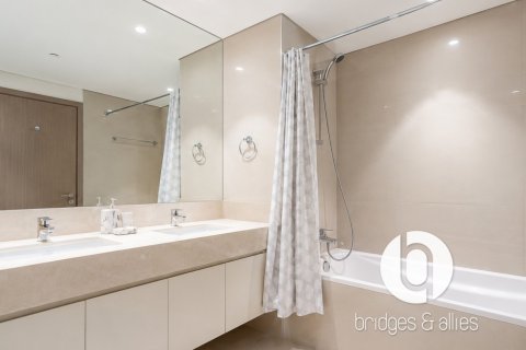 Apartment in Downtown Dubai (Downtown Burj Dubai), Dubai 2 bedrooms, 103 sq.m. № 121171 - photo 14