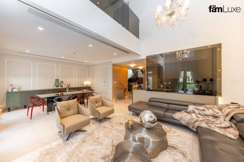 Villa à Dubai, 3 chambres, 356.4 m², № 64429