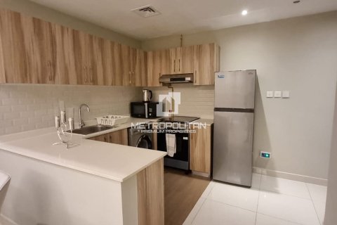Купить квартиру в Dubai Sports City, Дубай: 2 спальни, 109м², № 73713 - фото 4