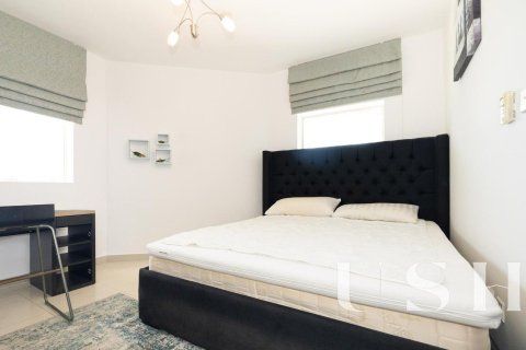 Apartment in Jumeirah Lake Towers, Dubai 1 bedroom, 86 sq.m. № 39566 - photo 16