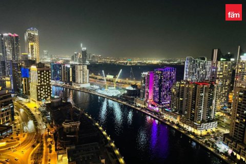 Appartement à Business Bay, Dubai, 1 chambre, 89.6 m², № 123429