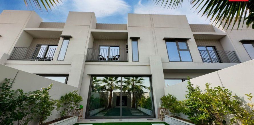Adosado en Mohammed Bin Rashid City, Dubai, 2 dormitorios, 131 m², № 139201