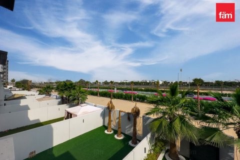 Adosado en Mohammed Bin Rashid City, Dubai, 2 dormitorios, 131 m², № 139201 - foto 2