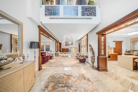 Villa in District One, Mohammed Bin Rashid City, Dubai 5 bedrooms, 776 sq.m. № 72639