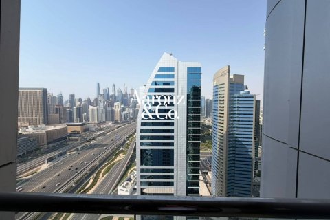 Apartamento en Jumeirah Lake Towers, Dubai, 5 dormitorios, 270 m², № 133931 - foto 2