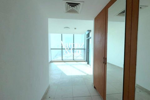 Apartamento en Jumeirah Lake Towers, Dubai, 5 dormitorios, 270 m², № 133931 - foto 17
