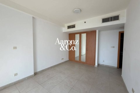 Apartamento en Jumeirah Lake Towers, Dubai, 5 dormitorios, 270 m², № 133931 - foto 12