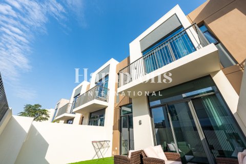 Снять в аренду таунхаус в Joy, Arabian Ranches 3, Дубай: 3 спальни, 128.39194600м², № 139568 - фото 21