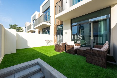 Снять в аренду таунхаус в Joy, Arabian Ranches 3, Дубай: 3 спальни, 128.39194600м², № 139568 - фото 11