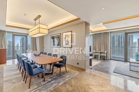 Penthouse in The Address Residences Dubai Opera, Downtown Dubai (Downtown Burj Dubai), Dubai 4 bedrooms, 647.26 sq.m. № 140562 - photo 15