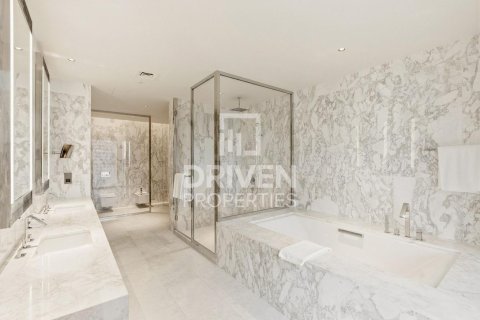 Penthouse in The Address Residences Dubai Opera, Downtown Dubai (Downtown Burj Dubai), Dubai 4 bedrooms, 647.26 sq.m. № 140562 - photo 20