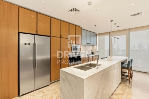 Penthouse in The Address Residences Dubai Opera, Downtown Dubai (Downtown Burj Dubai), Dubai 4 bedrooms, 647.26 sq.m. № 140562 - photo 19