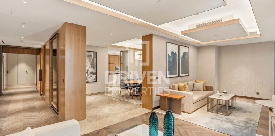 Penthouse in The Address Residences Dubai Opera, Downtown Dubai (Downtown Burj Dubai), Dubai 4 bedrooms, 647.26 sq.m. № 140562