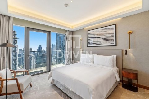 Penthouse in The Address Residences Dubai Opera, Downtown Dubai (Downtown Burj Dubai), Dubai 4 bedrooms, 647.26 sq.m. № 140562 - photo 14