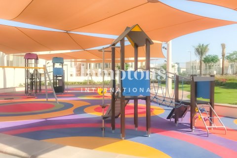 Maison de ville à Al Reem, Arabian Ranches, Dubai, 3 chambres, 283.72018782 m², № 112506 - photo 14
