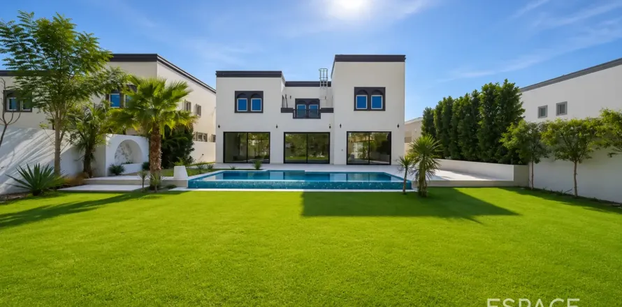 Вилла в Regional, Jumeirah Park, Дубай, 3 спальни, 334м², № 122277