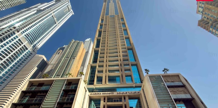 Apartment in Dubai Marina, Dubai 3 bedrooms, 176.6 sq.m. № 114332