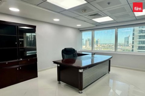 Bureau à Dubai, 141.4 m², № 119265