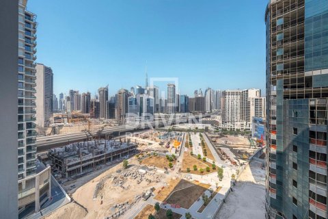 Снять в аренду квартиру в SOL Avenue, Бизнес-Бэй, Дубай: 1 спальня, 73.39м², № 129806 - фото 11