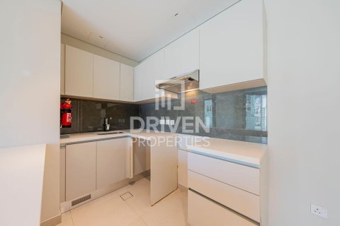 Снять в аренду квартиру в SOL Avenue, Бизнес-Бэй, Дубай: 1 спальня, 73.39м², № 129806 - фото 6