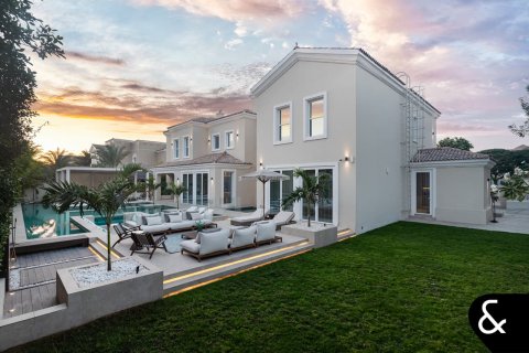 Villa in Arabian Ranches, Dubai 7 bedrooms, 1555 sq.m. № 75855 - photo 2