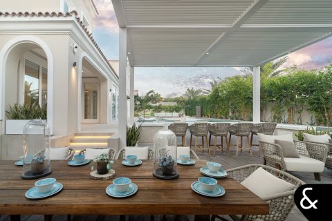 Villa in Arabian Ranches, Dubai 7 bedrooms, 1555 sq.m. № 75855 - photo 15