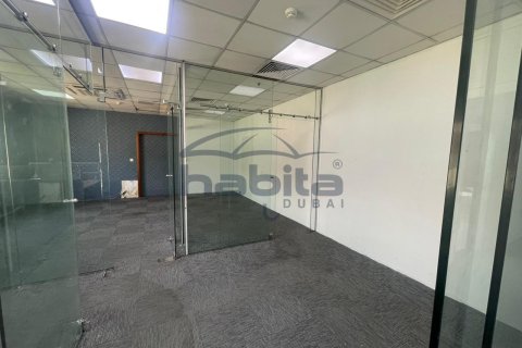 Warehouse in Jebel Ali, Dubai 5574.1 sq.m. № 7729 - photo 5