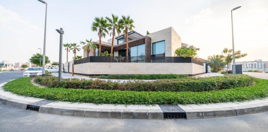 Villa in Jumeirah, Dubai 6 bedrooms, 1263.76 sq.m. № 133905