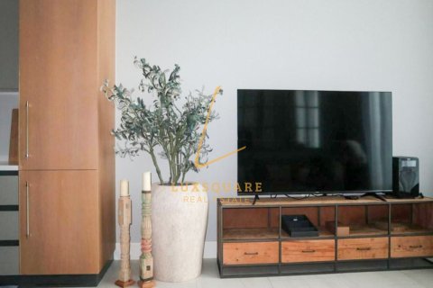 Снять в аренду квартиру в SLS Dubai Hotel & Residences, Бизнес-Бэй, Дубай: 1 спальня, 101м², № 137613 - фото 7