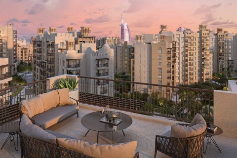 Appartement à Umm Suqeim, Dubai, 4 chambres, 255 m², № 120535