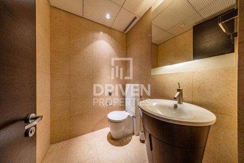 Apartment in Downtown Dubai (Downtown Burj Dubai), Dubai 2 bedrooms, 178.84 sq.m. № 138371 - photo 15