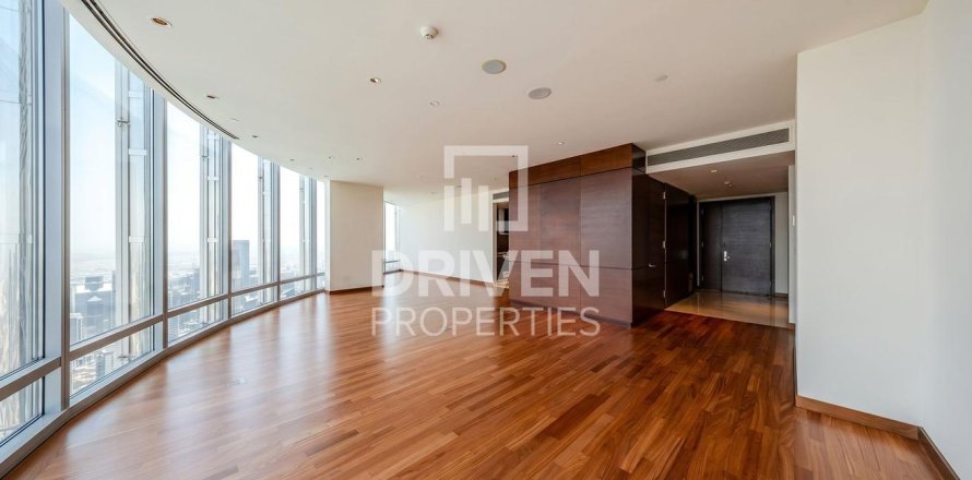 Apartment in Downtown Dubai (Downtown Burj Dubai), Dubai 2 bedrooms, 178.84 sq.m. № 138371