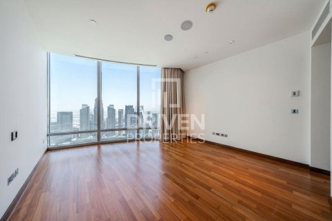 Apartment in Downtown Dubai (Downtown Burj Dubai), Dubai 2 bedrooms, 178.84 sq.m. № 138371 - photo 8