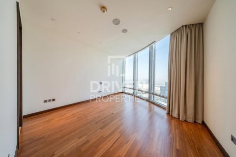 Apartment in Downtown Dubai (Downtown Burj Dubai), Dubai 2 bedrooms, 178.84 sq.m. № 138371 - photo 7
