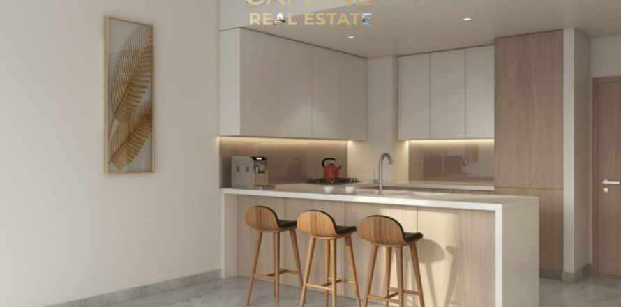 Apartment in Dubai studio, 831 sq.m. № 37479