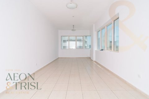 Apartment in Dubai Sports City, Dubai 2 bedrooms, 147 sq.m. № 60804