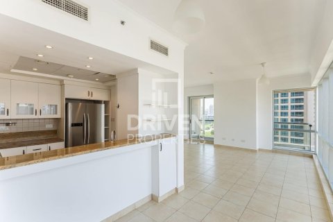 Apartment in The Fairways, The Views, Dubai 2 bedrooms, 127.93 sq.m. № 138601 - photo 4
