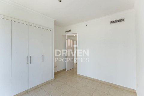 Apartment in The Fairways, The Views, Dubai 2 bedrooms, 127.93 sq.m. № 138601 - photo 6