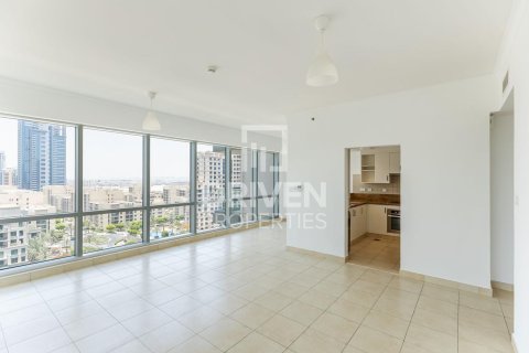 Apartment in The Fairways, The Views, Dubai 2 bedrooms, 127.93 sq.m. № 138601 - photo 2