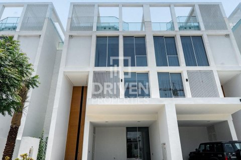 Снять в аренду таунхаус в Аль-Барари, Дубай: 4 спальни, 180.23м², № 129312 - фото 10