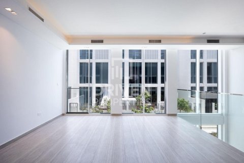 Снять в аренду таунхаус в Аль-Барари, Дубай: 4 спальни, 180.23м², № 129312 - фото 15