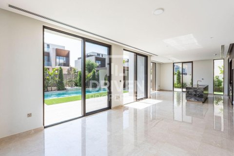 Снять в аренду виллу в Дубай Хилс Эстейт, Дубай: 5 спален, 512.27м², № 129313 - фото 11
