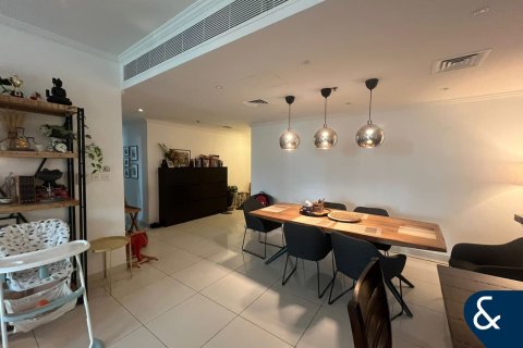 Apartamento en Jumeirah Lake Towers, Dubai, 2 dormitorios, 179 m², № 91245 - foto 3
