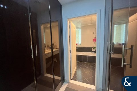 Apartamento en Jumeirah Lake Towers, Dubai, 2 dormitorios, 179 m², № 91245 - foto 20