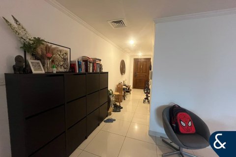 Apartamento en Jumeirah Lake Towers, Dubai, 2 dormitorios, 179 m², № 91245 - foto 8
