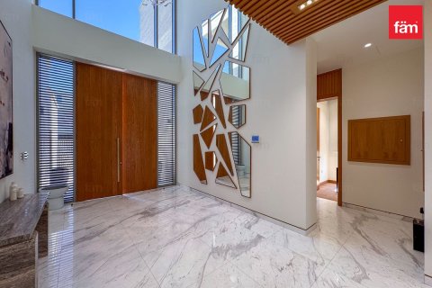 Villa à Dubai, 5 chambres, 672 m², № 109383