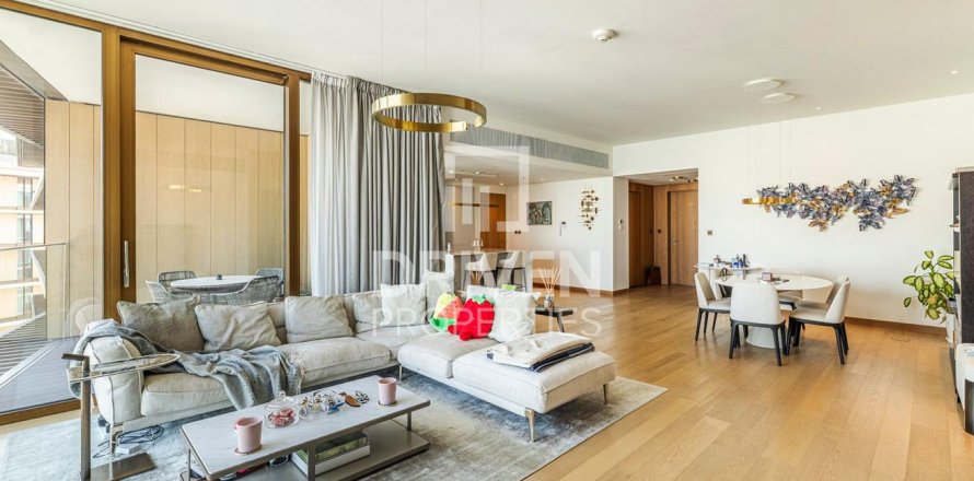 شقة في Jumeirah Bay Island, جميرا, دبي 3 غرف نوم, 242.48 م² رقم 127907