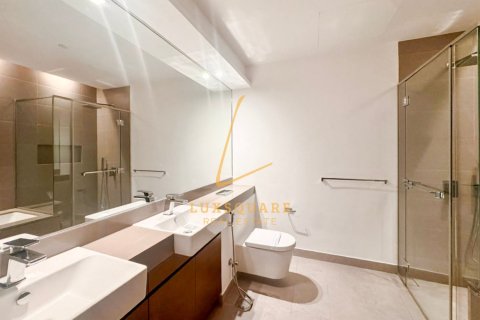 Apartment in Al Wasl, Dubai 3 bedrooms, 215 sq.m. № 123205 - photo 22